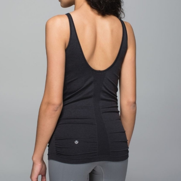 🍋Like New Lululemon In the Flow Tank - Picture 2 of 9